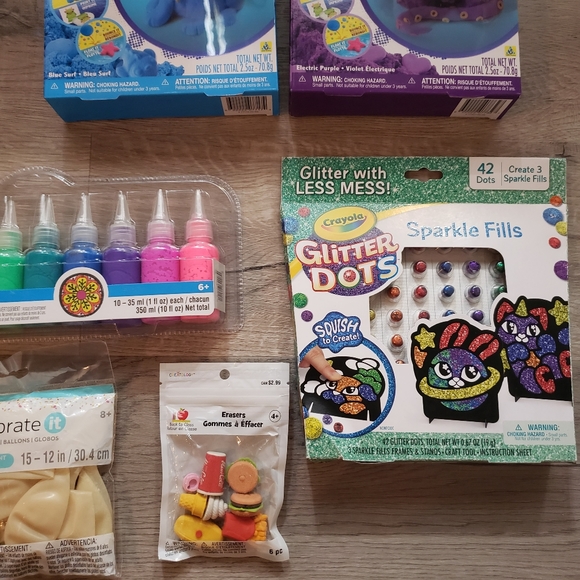 Kids NWT craft entertainment box - Picture 3 of 6